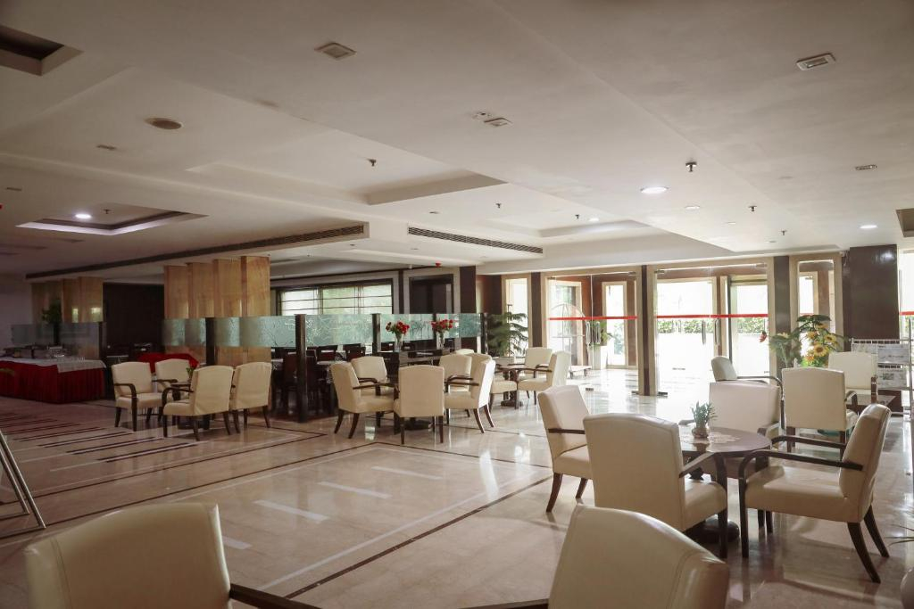 Hotel Airport Residency