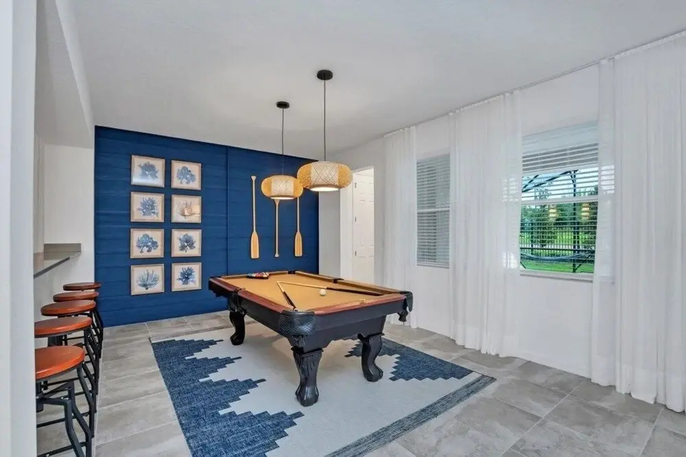 Beautiful New 9 Bed Solara Resort! 9 Bedroom Villa by Redawning