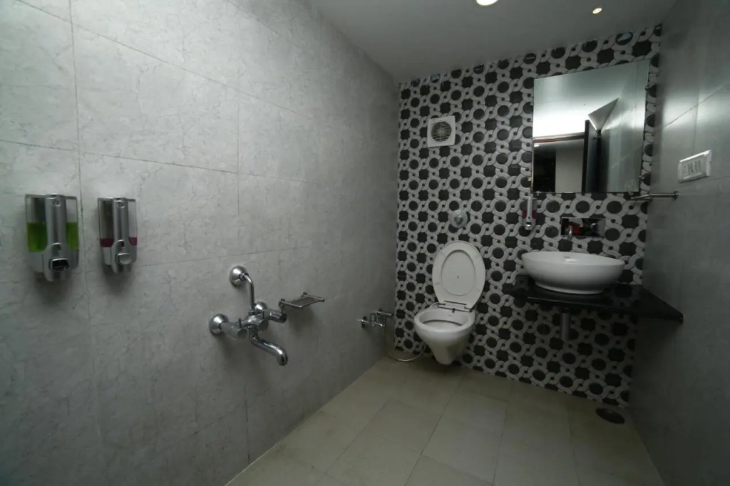 Hotel Shiv Villa by SAH