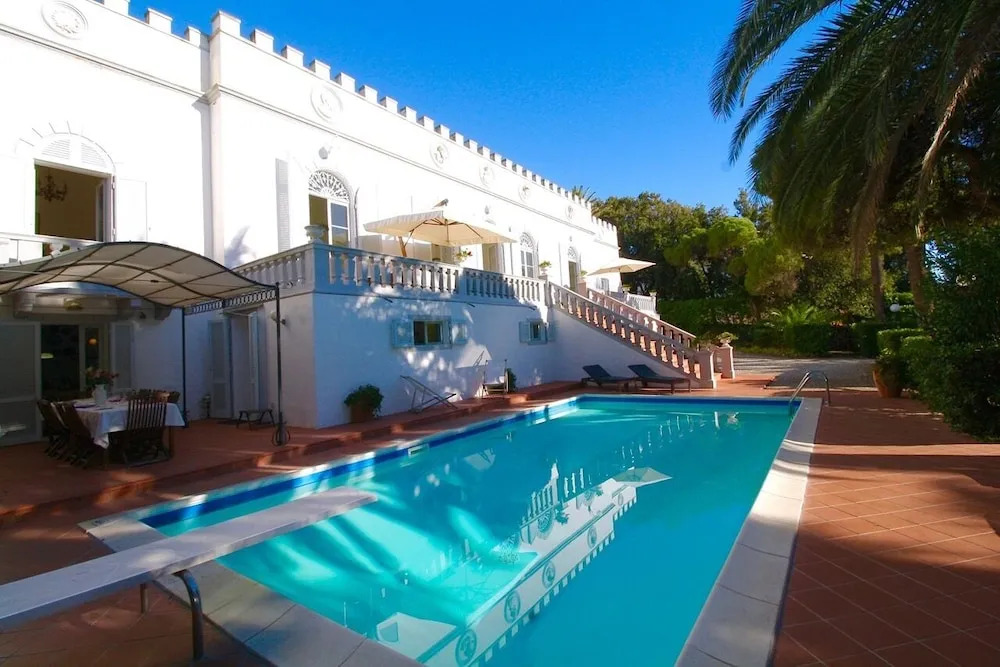 Villa Paradiso