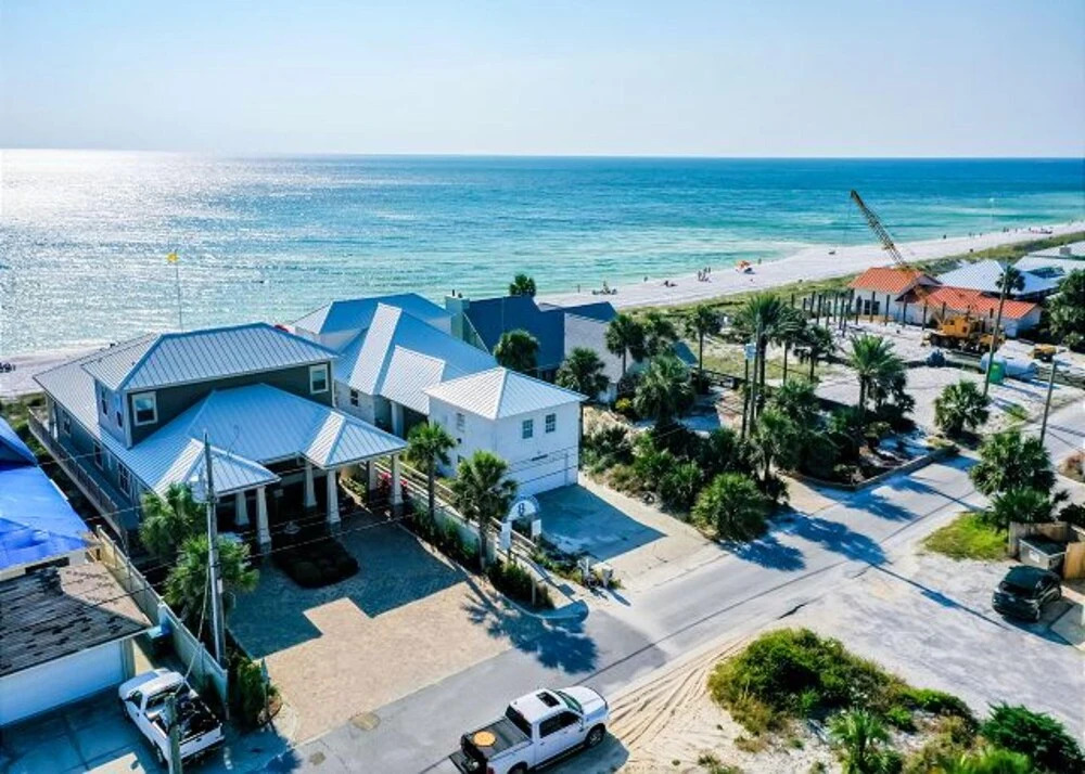 5416 Gulf Drive by Forehand Rentals