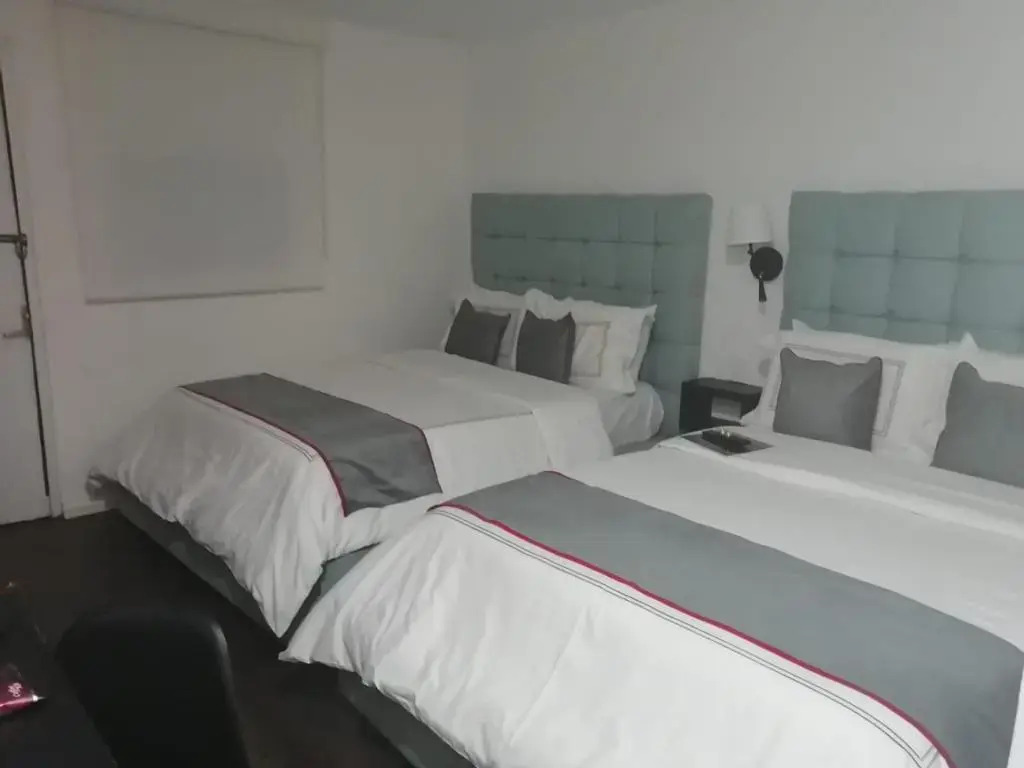 Suites Arboleda 215