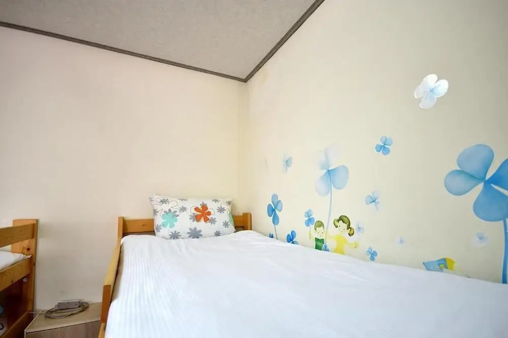 Yiwa Homestay