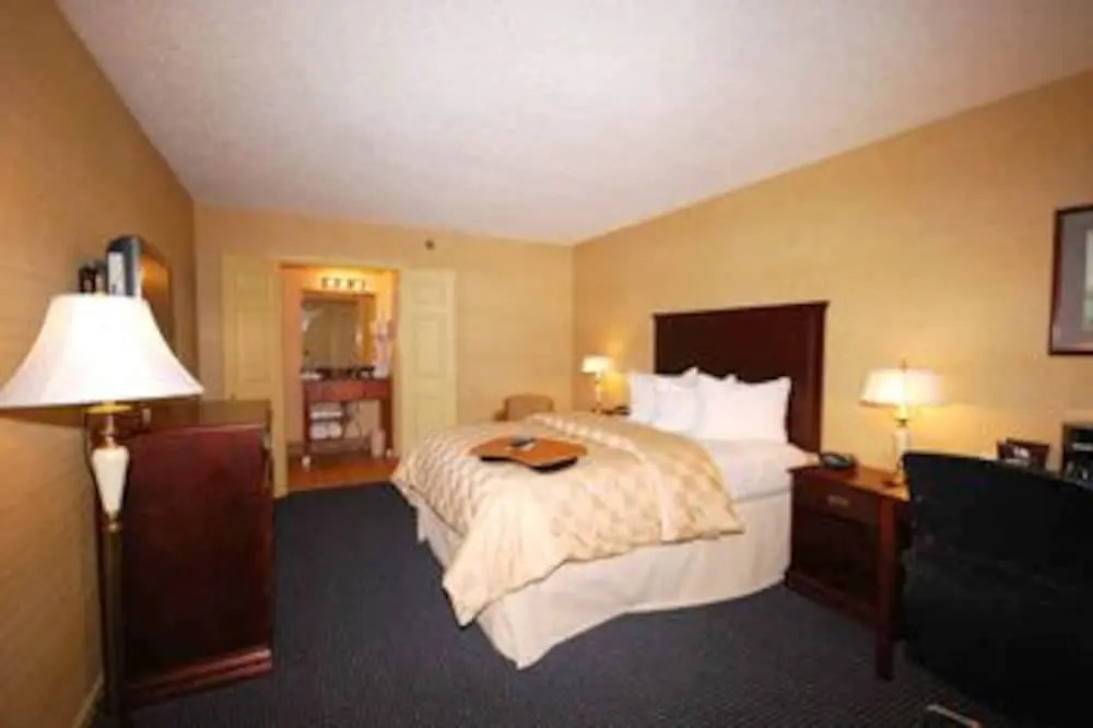 Newbury Inn
