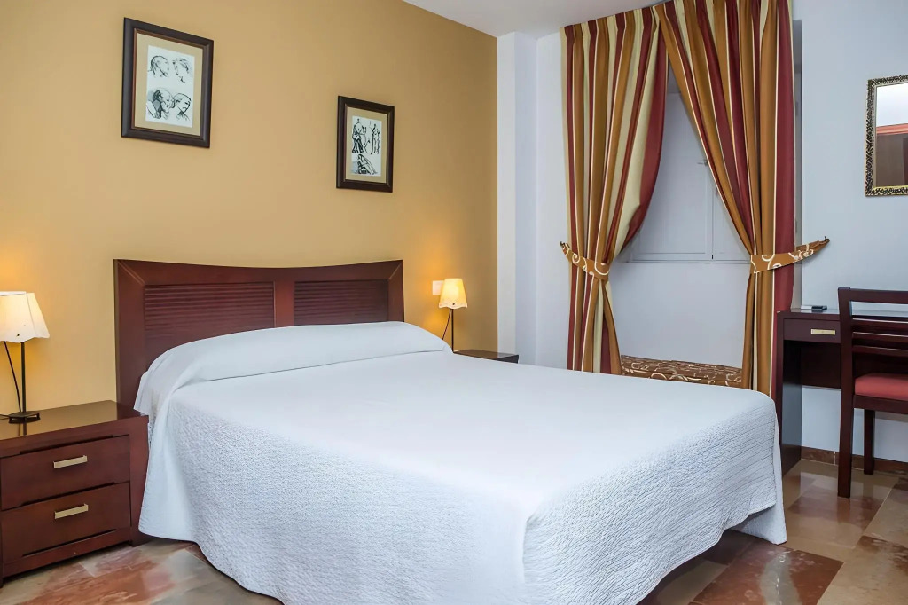 Hostal San Cayetano