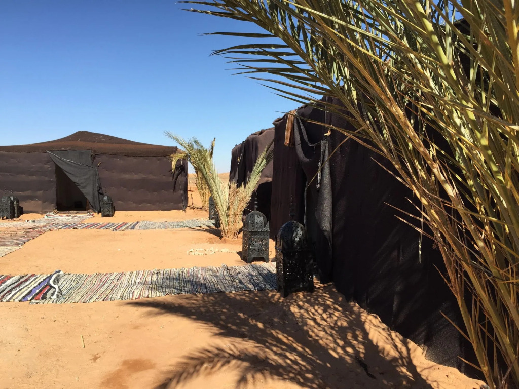 Kam Kam Dunes