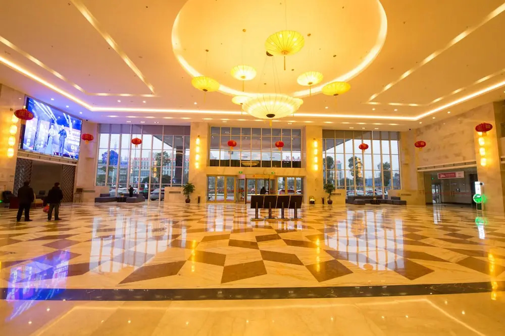 Loudi Huatian Hotel