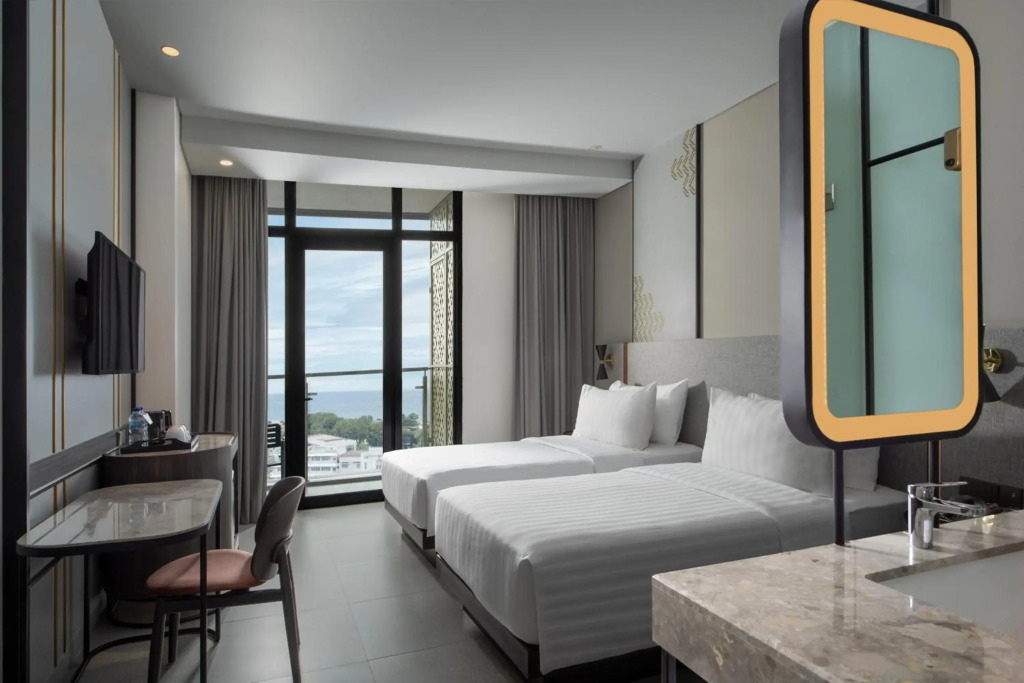 Hotel Santika Premiere Padang
