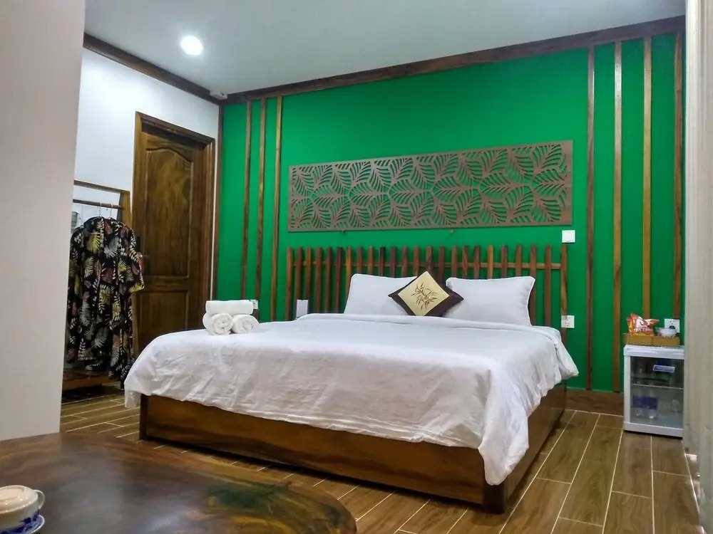 Plus Hotel - Hostel