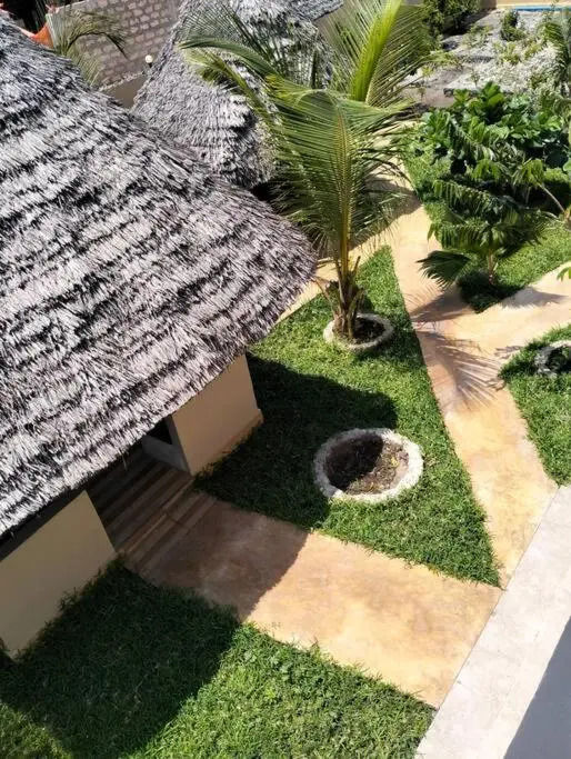 Zanzi Breeze Villa
