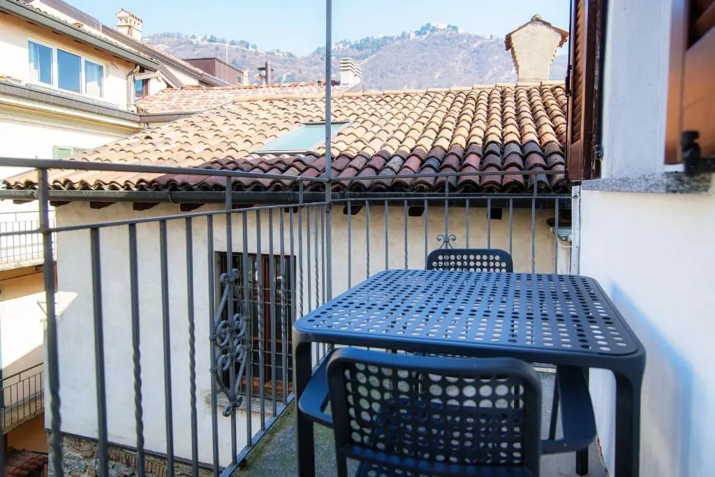 Barbablue Cozy Flat In Como - By House Of Travelers