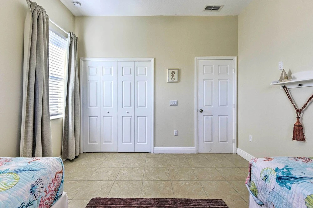 Rotonda West Home w/ Heated Pool, 5 Mi to Beach!