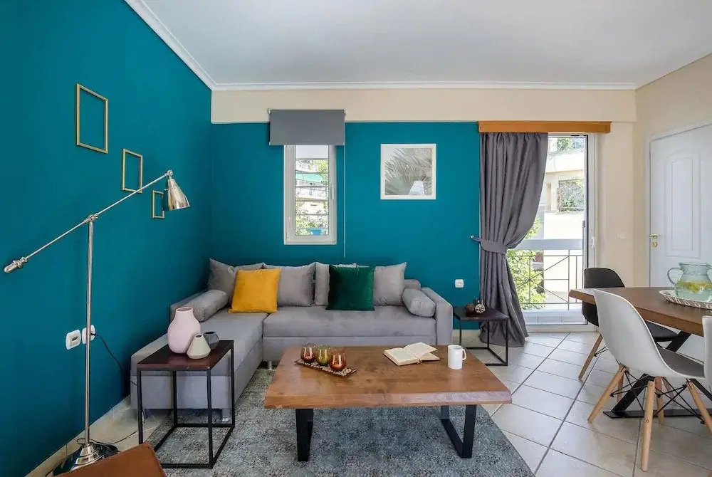 Stylish one-bedroom maisonette in Mets