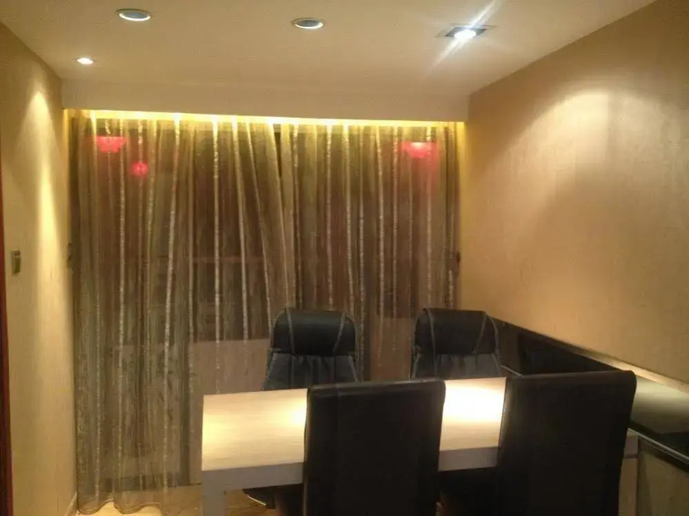 Laiwei Qintian E Apartment Hotel