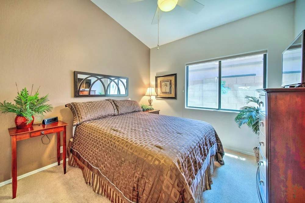 Hot Tub Relaxation & Golfing: Bright Chandler Home