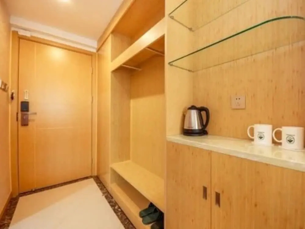 GreenTree Inn Chengdu Zoo Zhaojue Temple South Road Subway Station Express Hotel Chengdu