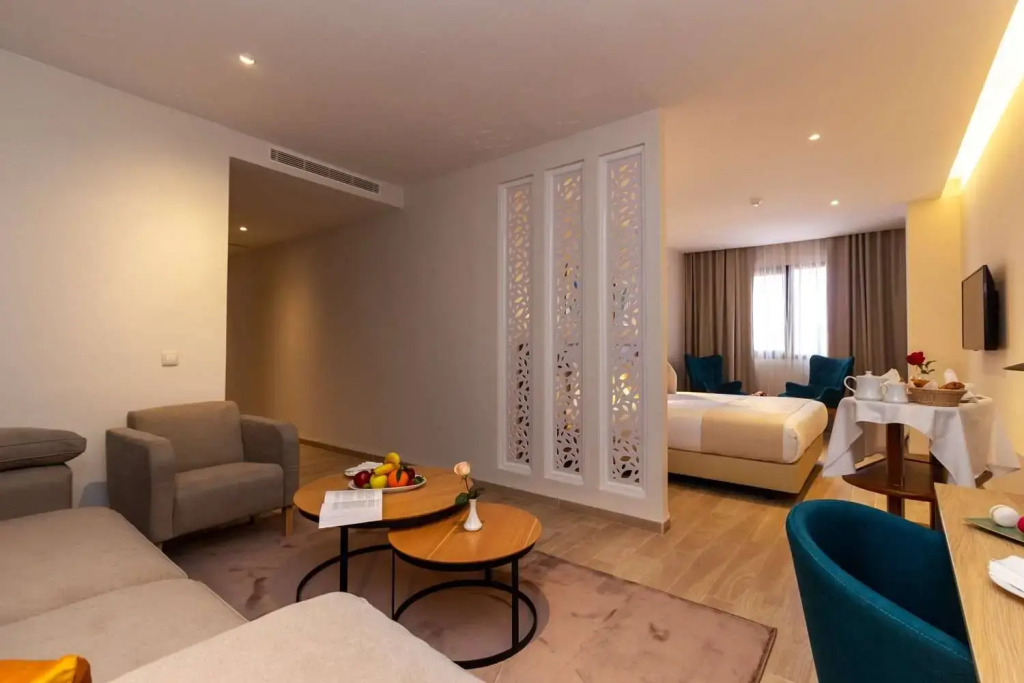 Golden Tulip Opera Alger