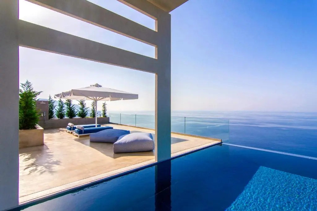 Luxury Glass Villas