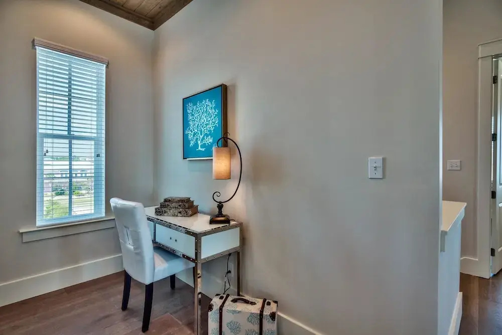 The Pelagic Blue 7 Bedroom Holiday Home by Five Star Properties