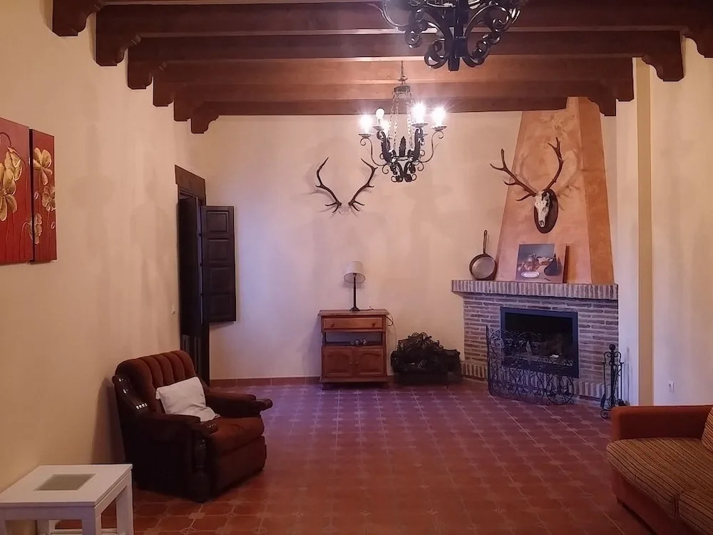 Hotel Vega De Cazalla