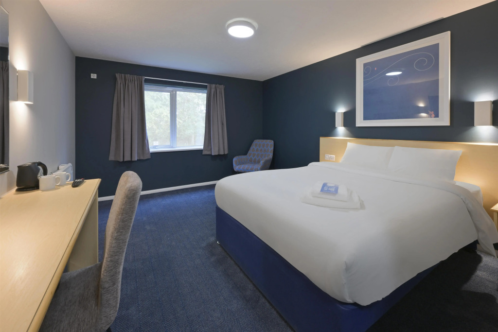 Travelodge Stonehouse