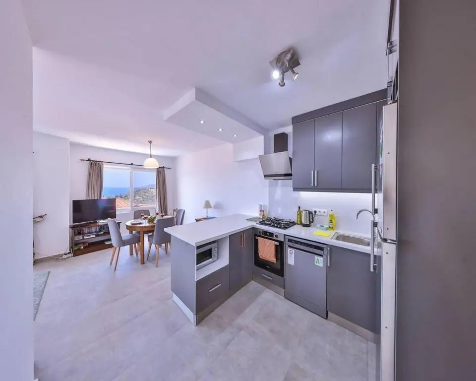 Braeside Apartment