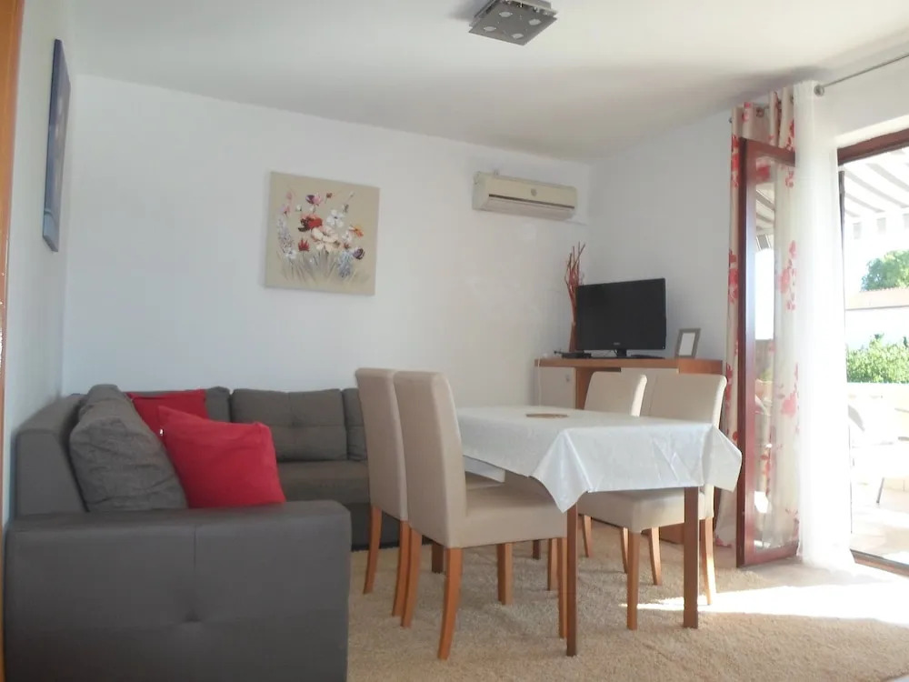 Apartmani Perlica