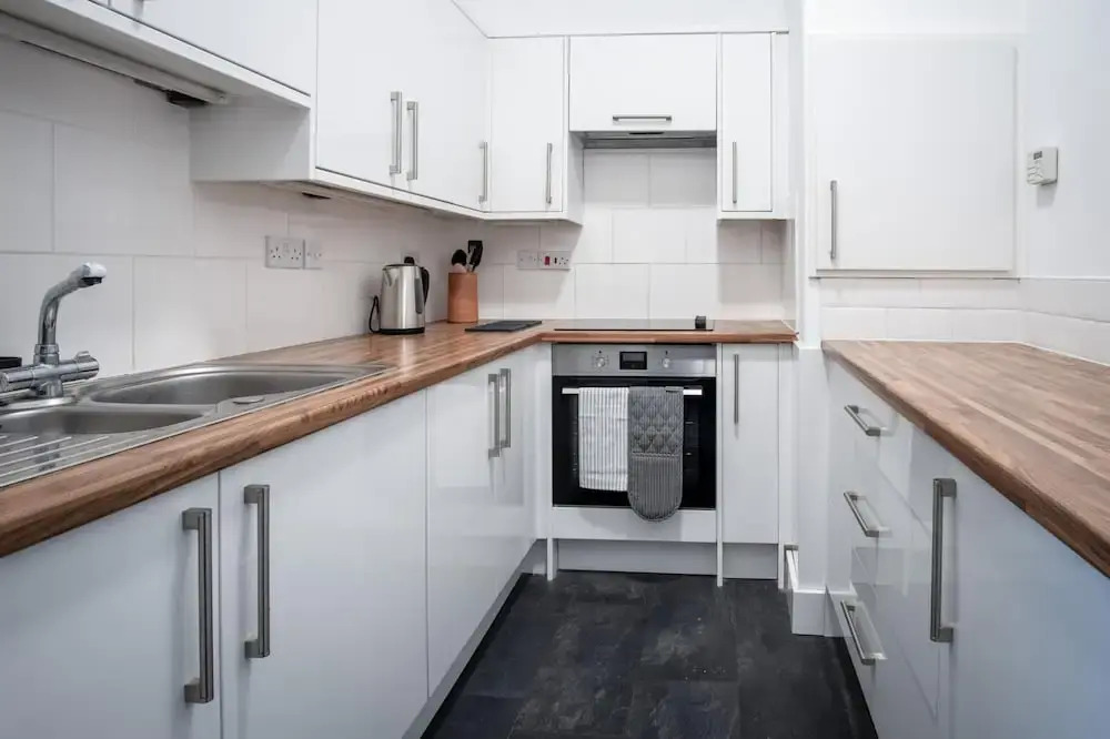 Caldey Island View - 2 Bedroom Apartment - Tenby