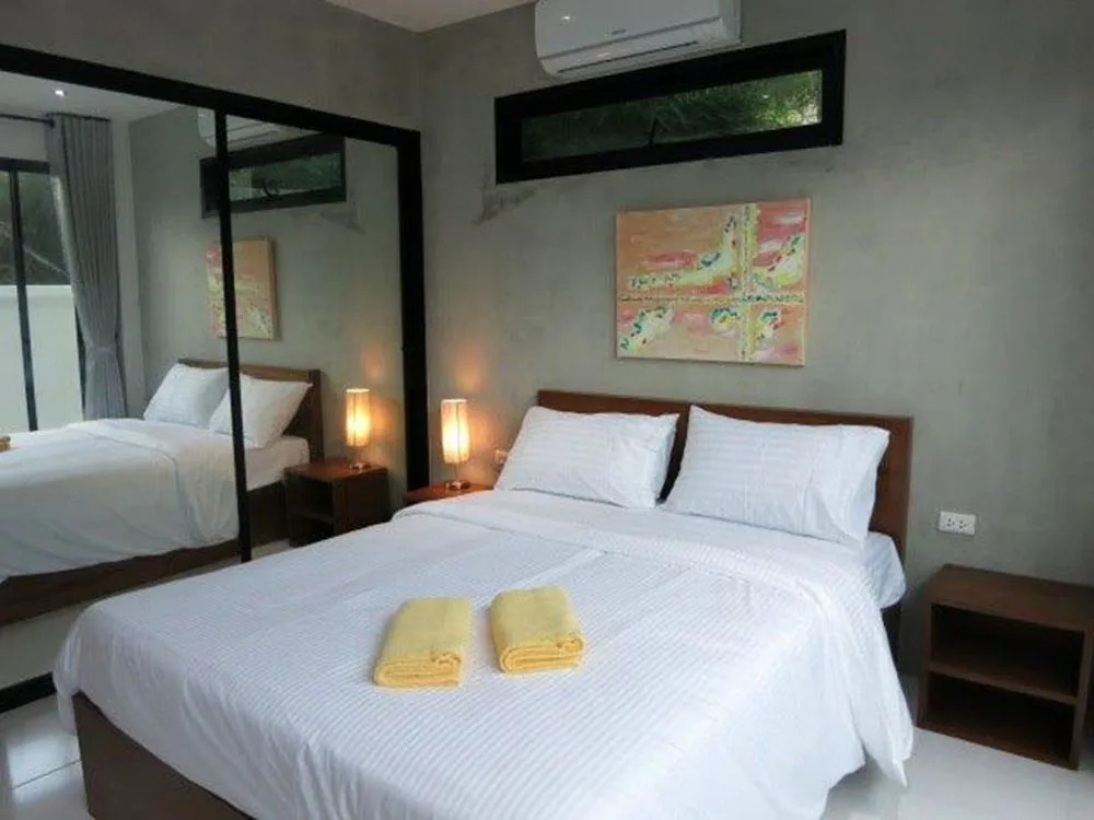Iris Villa