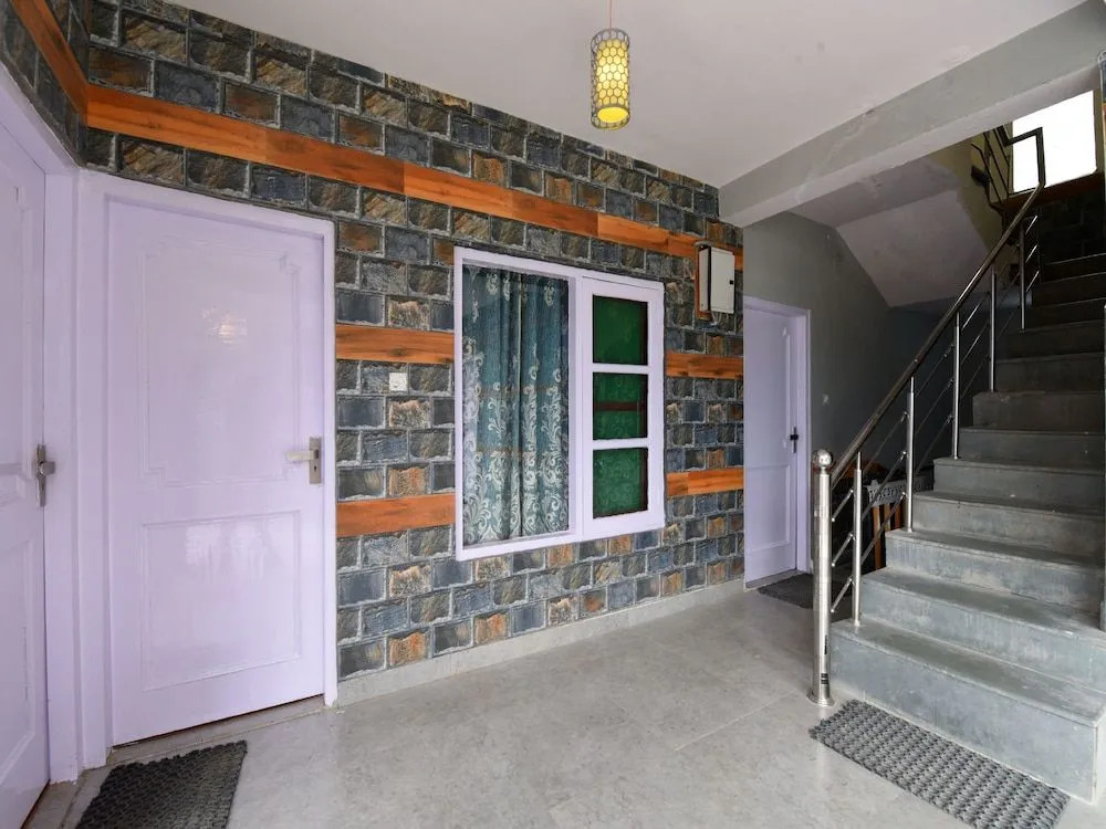 OYO 15216 North Villa