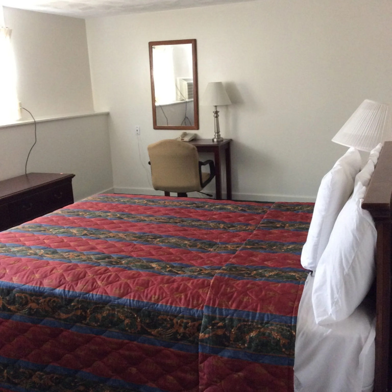 Wickford Motor Inn