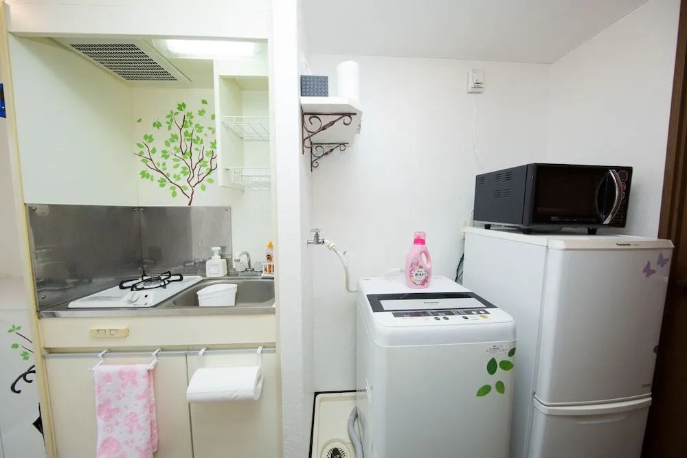 Tatsuya house 402