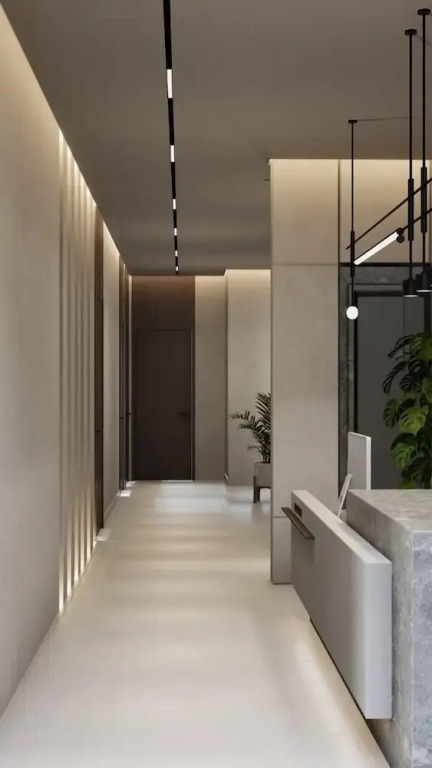 Monarc Hotel
