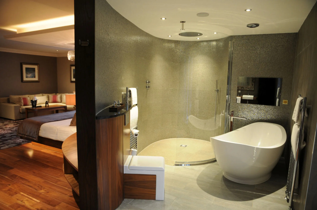 Busby Hotel