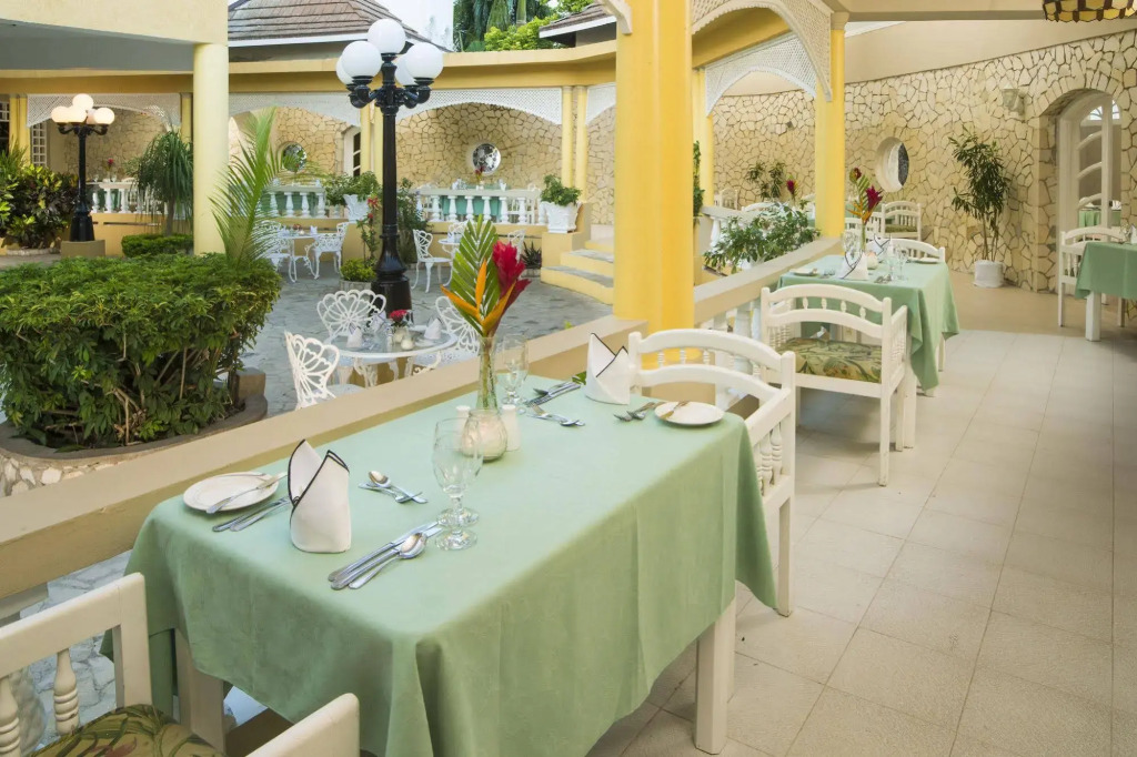 SeaGarden Beach Resort - All Inclusive
