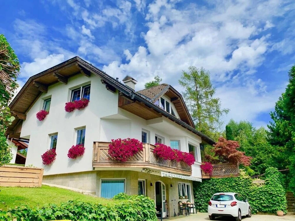 Rudi Hitis Guest House