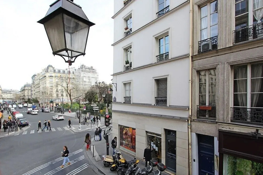 S03909 - Charming studio for 2 people, two steps away from the Marais
