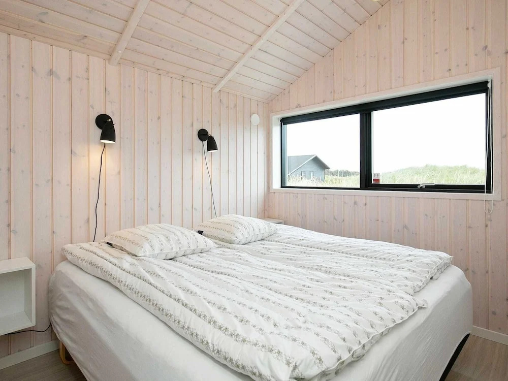 10 Person Holiday Home in Lokken-by Traum