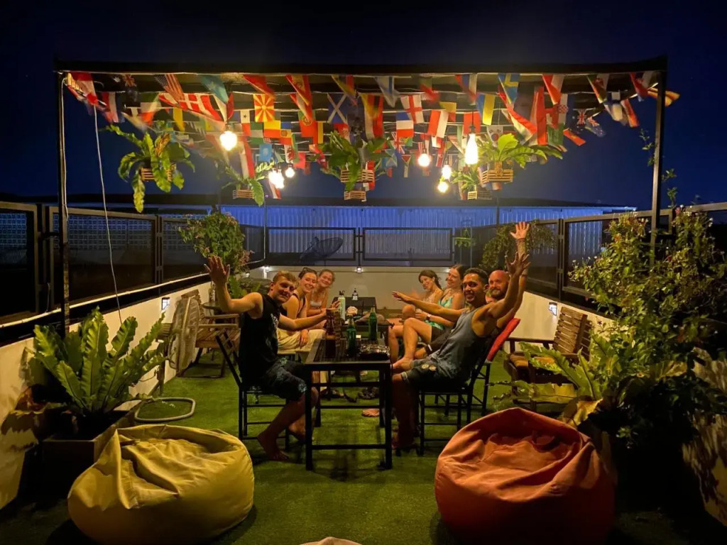 Bus Station 1 Hostel