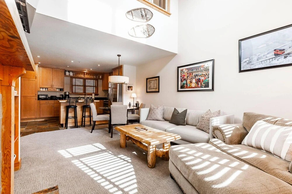 Greyhawk 24 by Identity Properties