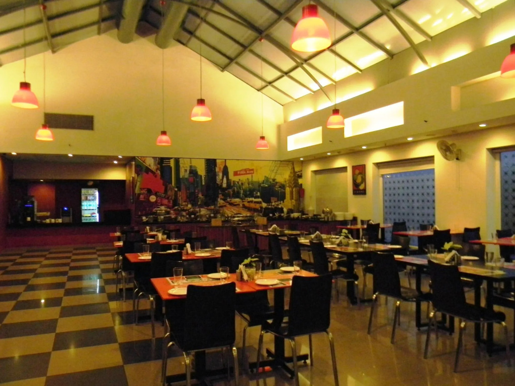 Red Fox by Lemon Tree Hotels, East Delhi