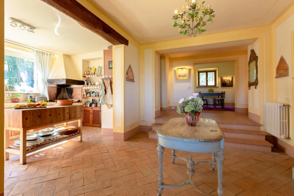 Il Felceto is a beautiful and charming farmhouse that enjoys a privileged position, with a view as f-Il Felceto