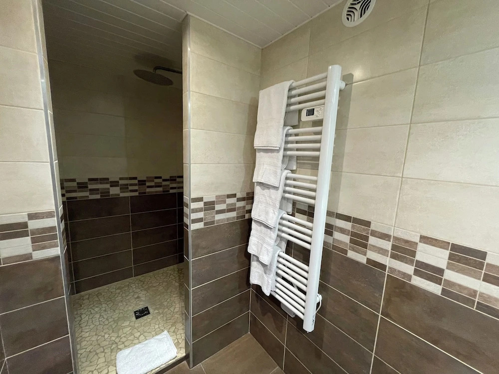 Brit Hotel St-Quentin/Nord