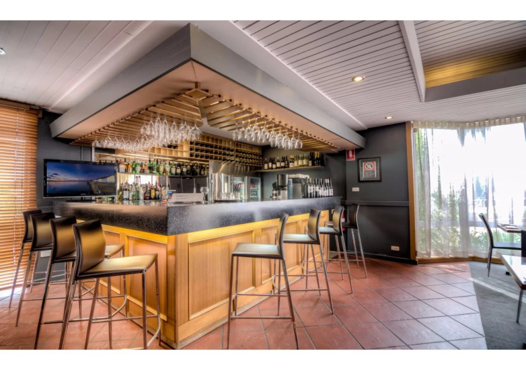 ibis Styles Orange