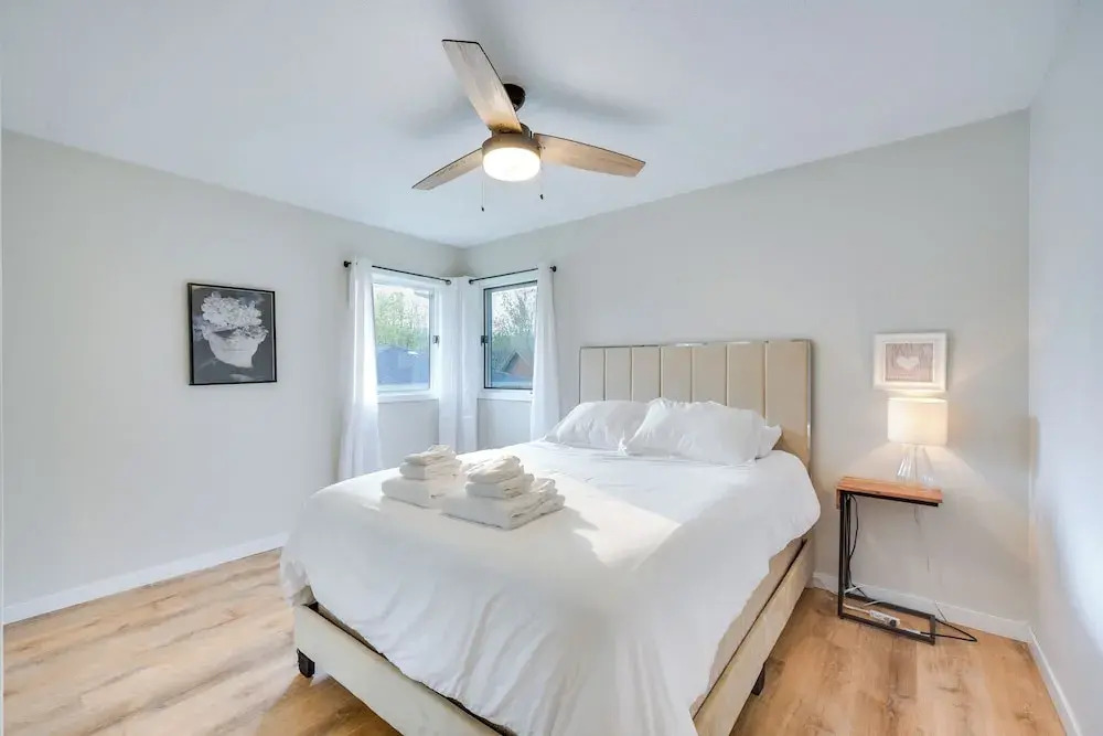 Updated Hermantown Vacation Rental 6 Mi to Duluth!