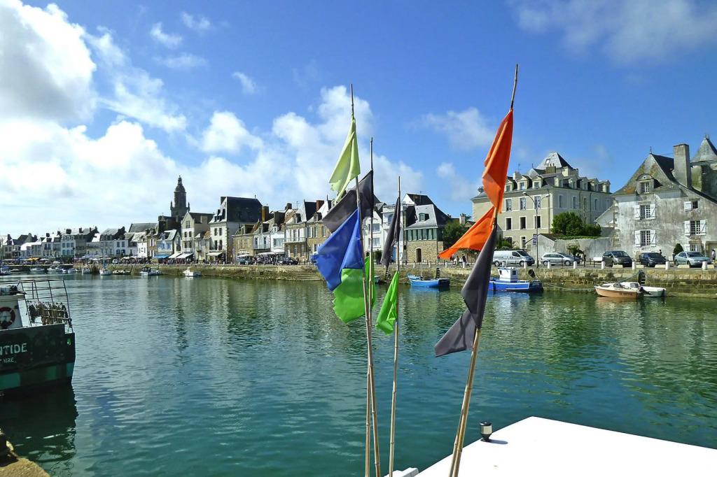 Coastal Stay With Pool in La Baule