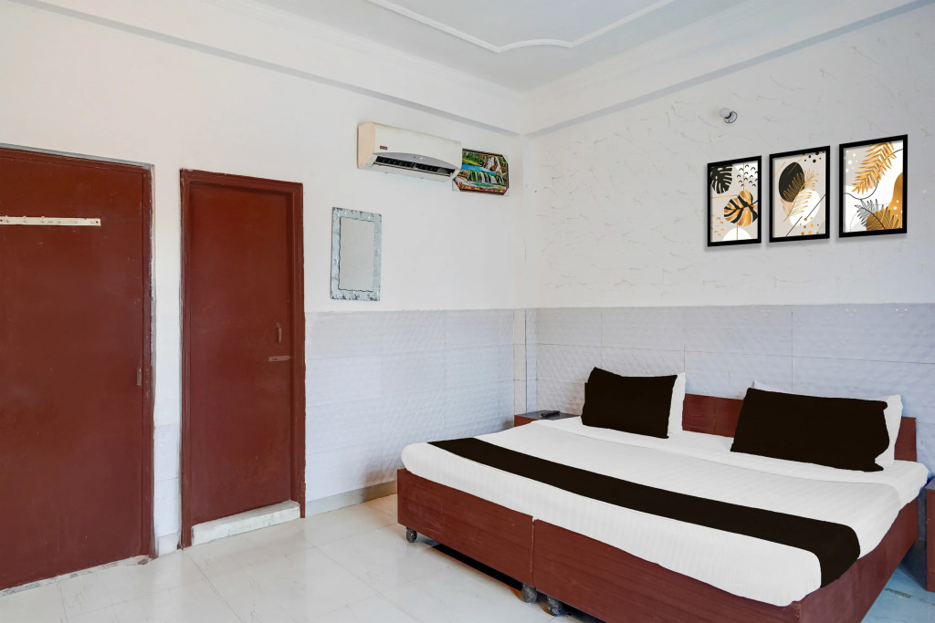 Hotel East Gate by Vablis Hospitality