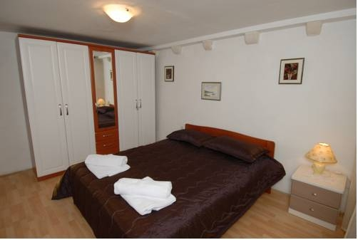 Alberto Apartment