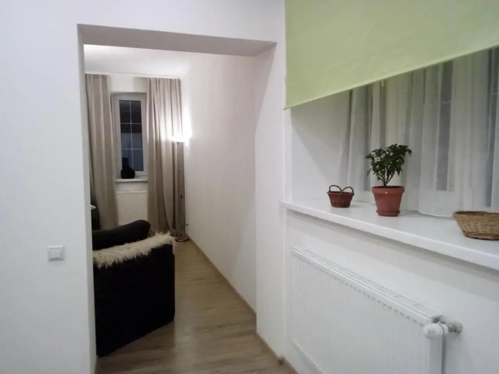 Flat in cottage close to the centre parking, WiFi, BBQ