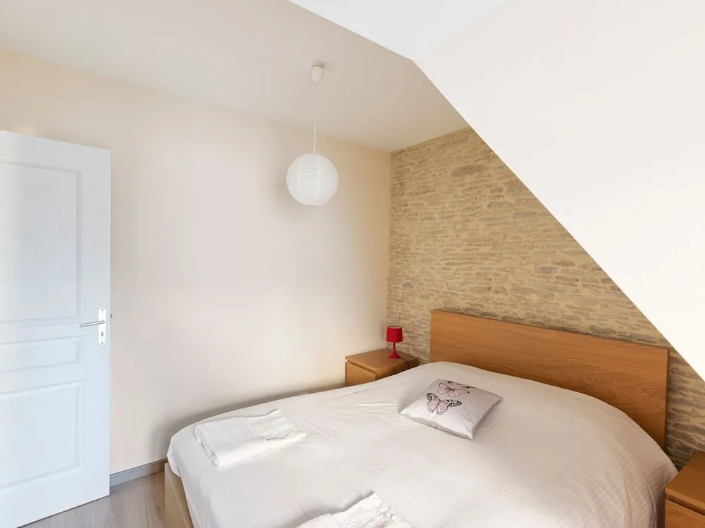 Cozy Apartment in Maisy near Sea